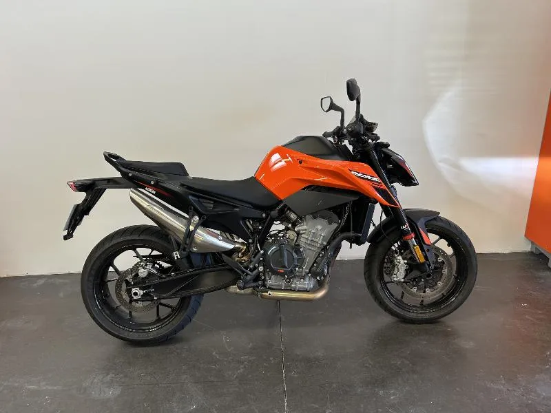 790 DUKE L