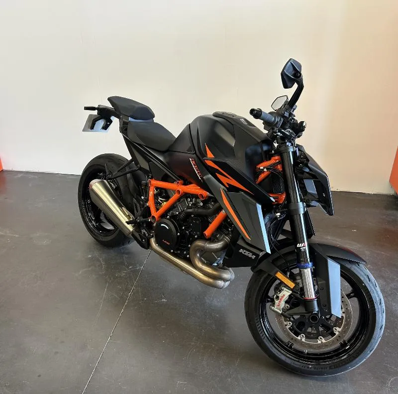 1390 SUPER DUKE R EVO