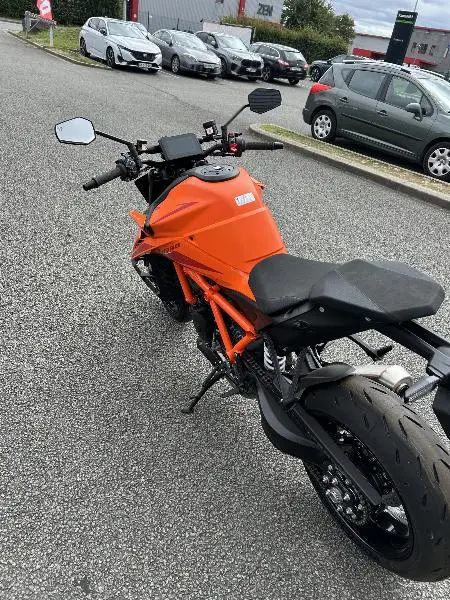 1390 SUPER DUKE R