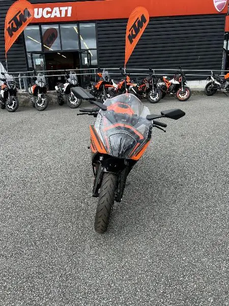 RC 390 ABS