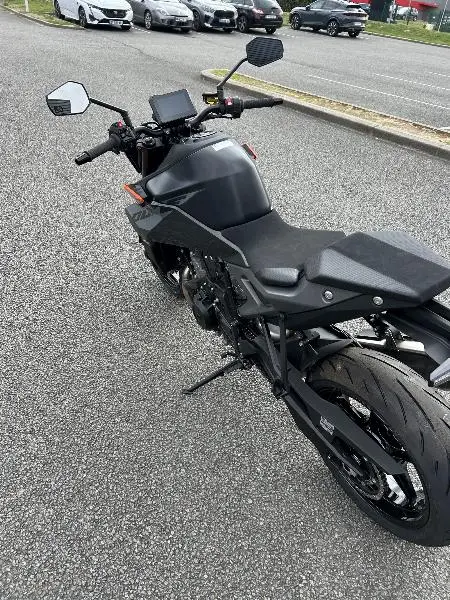 990 DUKE