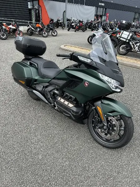 GOLDWING 1800 BAGGER