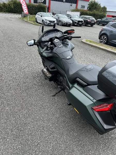 GOLDWING 1800 BAGGER