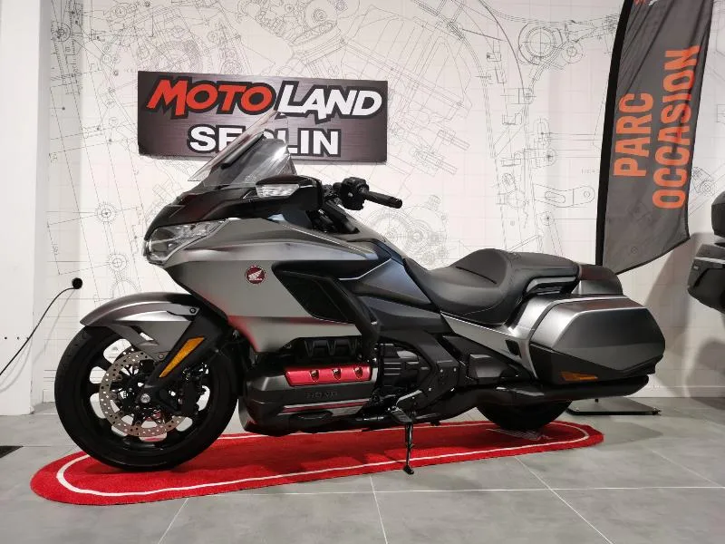 GL 1800 GOLDWING DCT