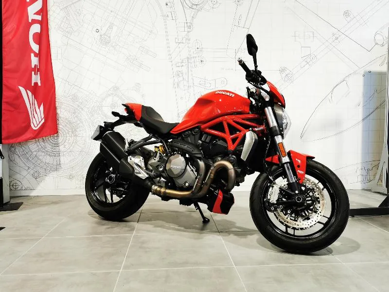 MONSTER 1200