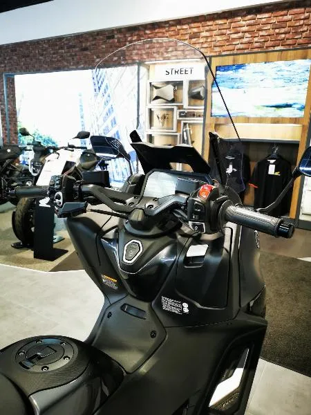 XP TMAX 560 TECH MAX