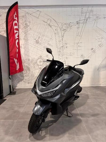 PCX 125