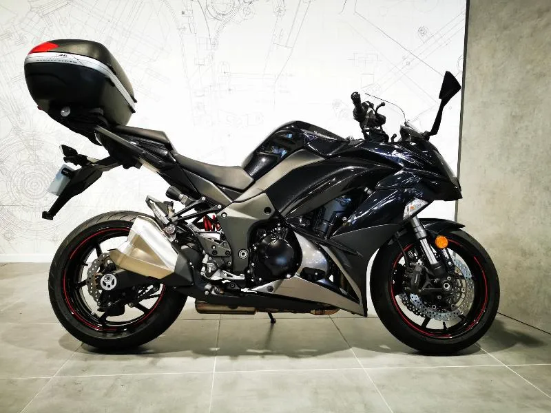 Z 1000 SX