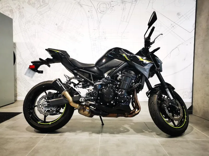 Z 900