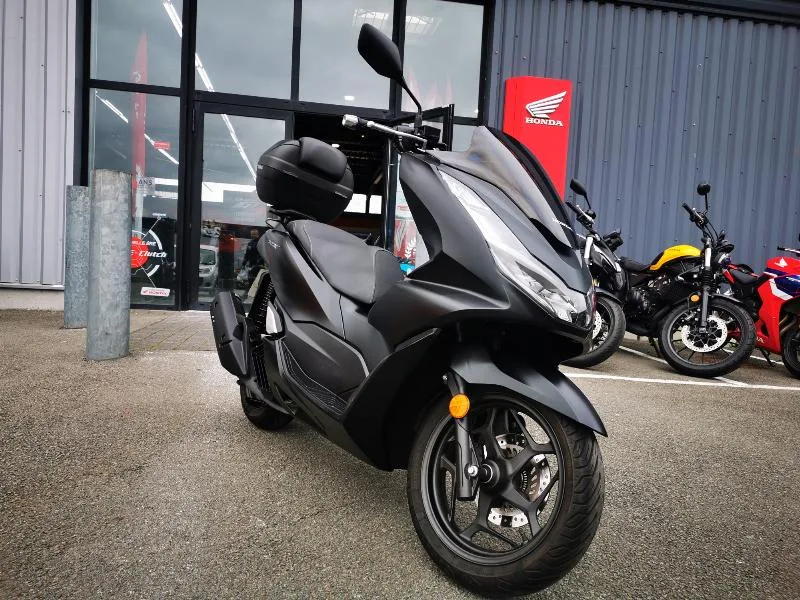 PCX 125