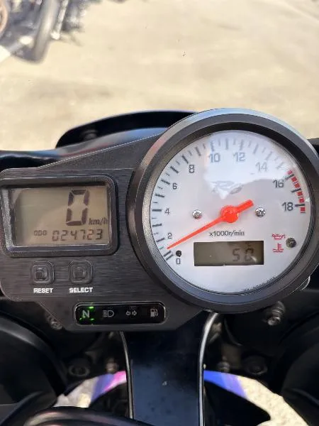 YZFR6
