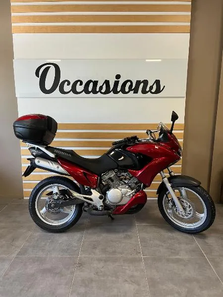 VARADERO 125
