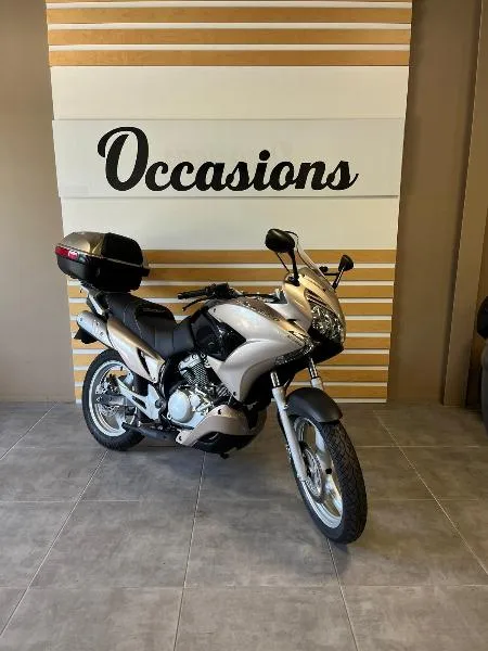 VARADERO 125