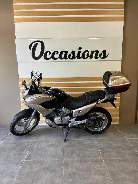 VARADERO 125