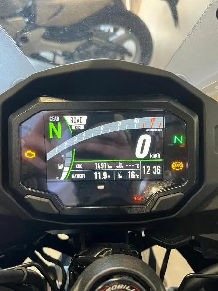 Z 1000 SX