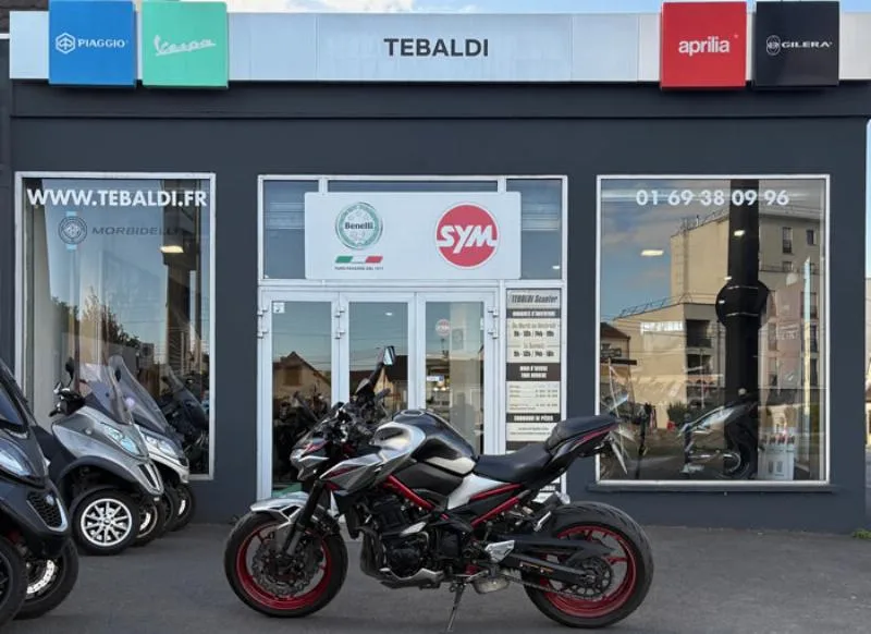 Z 900
