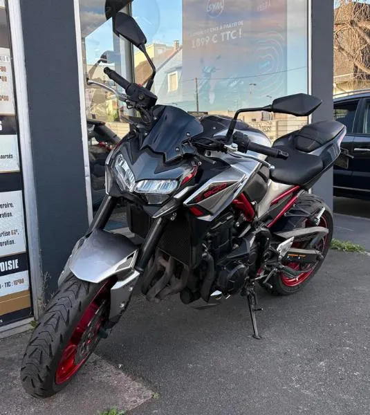 Z 900