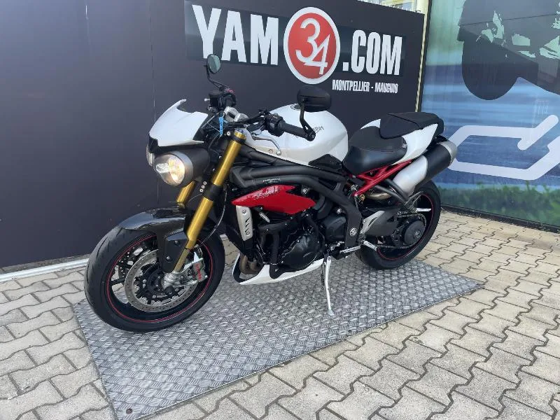 SPEED TRIPLE 1050 R