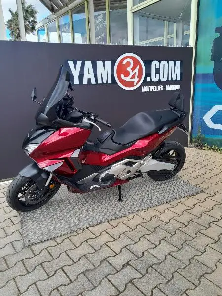 NSS FORZA 750