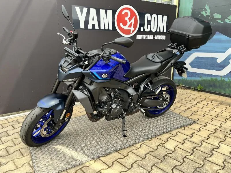 MT09  YAMT