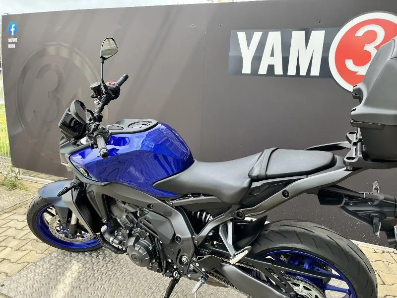MT09  YAMT