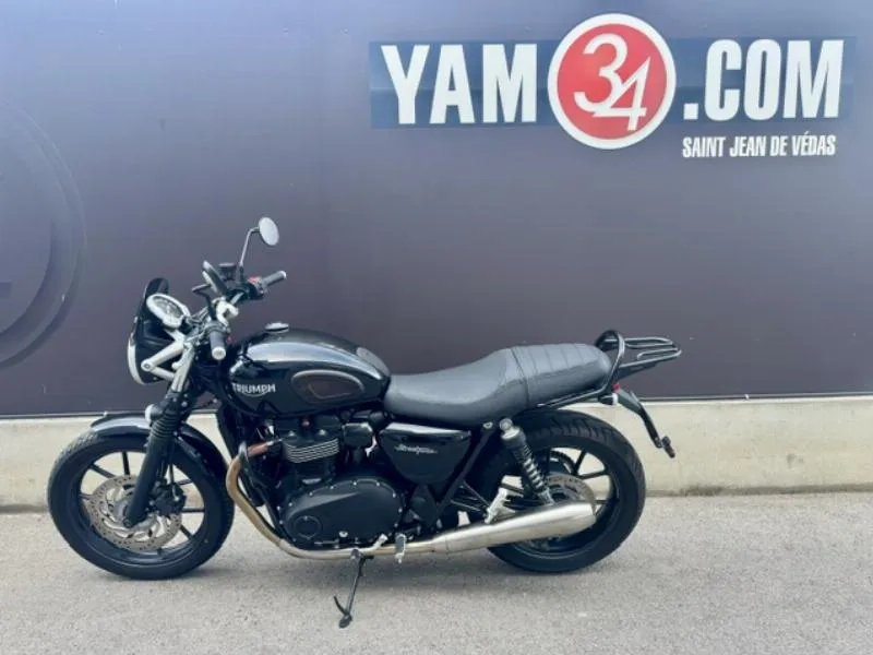 STREET TWIN  900