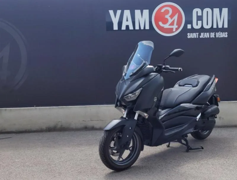 XMAX 125 TECH MAX