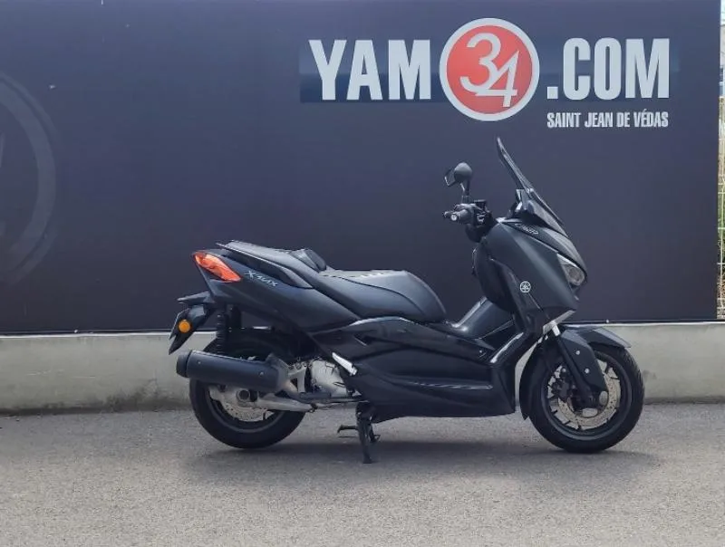 XMAX 125 TECH MAX