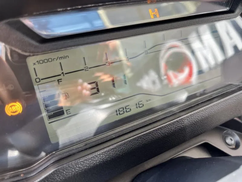 TRICITY 300