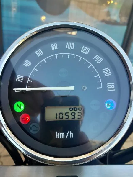 VT 750 S