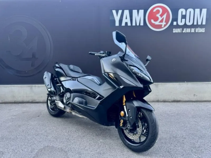XP TMAX 560 TECH MAX