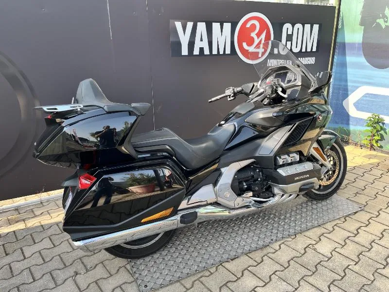 GL 1800 GOLDWING TOURING DCT