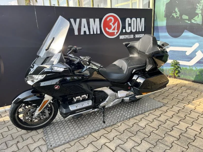 GL 1800 GOLDWING TOURING DCT