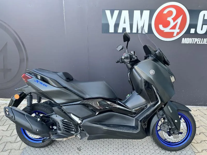 XMAX 125