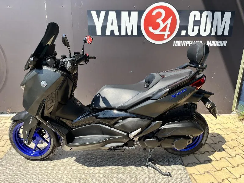 XMAX 125