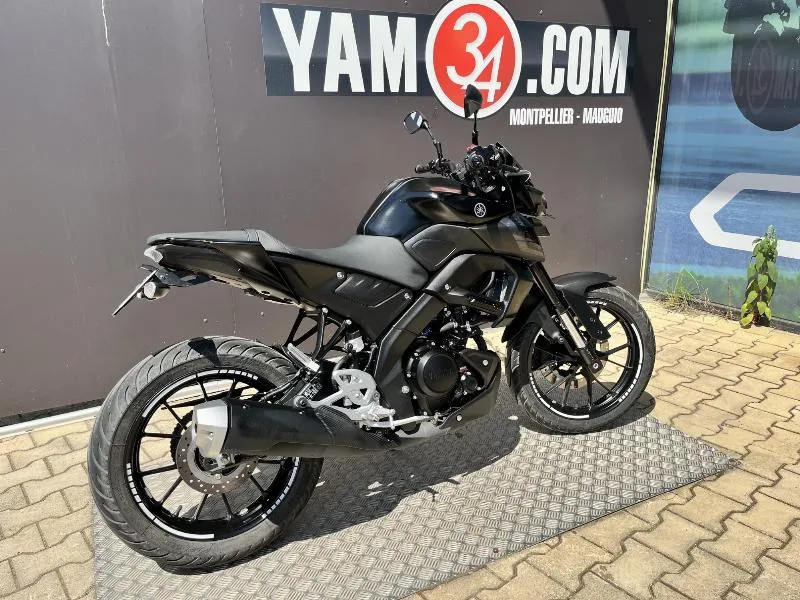MT125 ABS