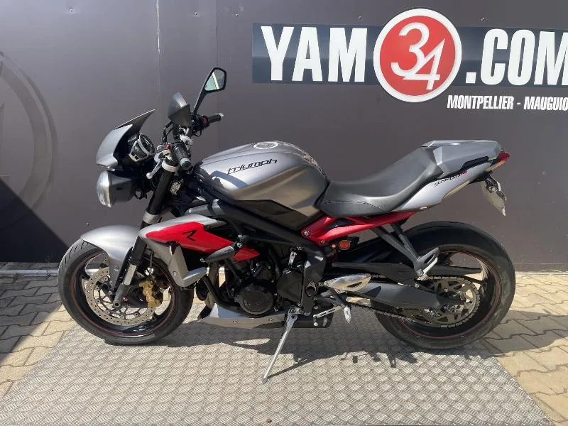 STREET TRIPLE 675 R