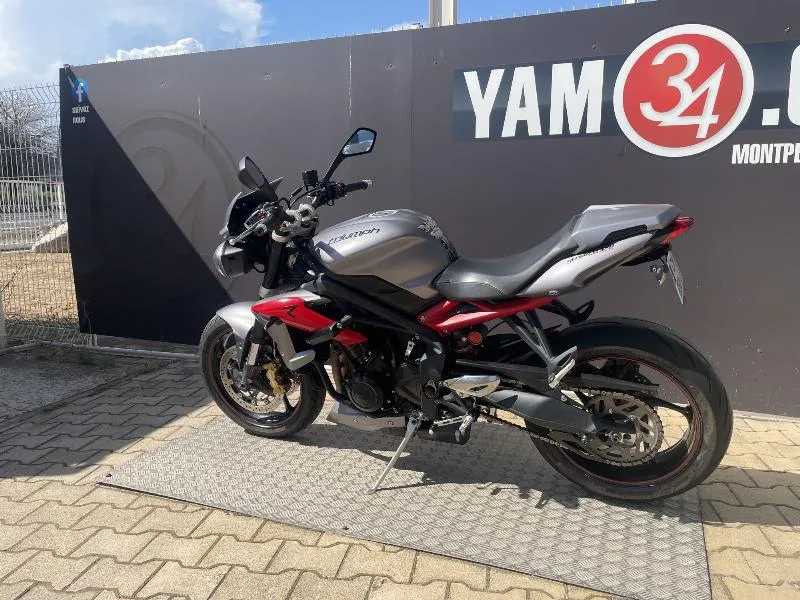 STREET TRIPLE 675 R