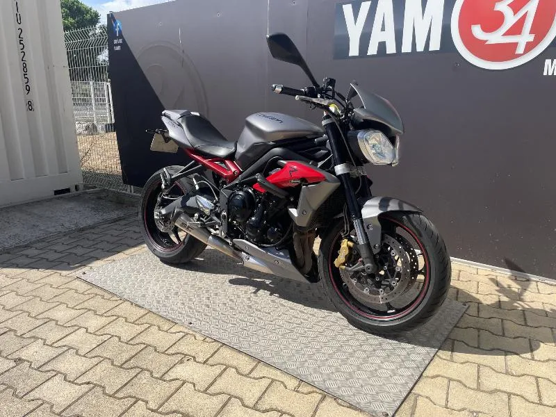 STREET TRIPLE 675 R