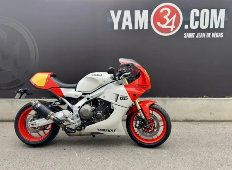 XSR 900 GP