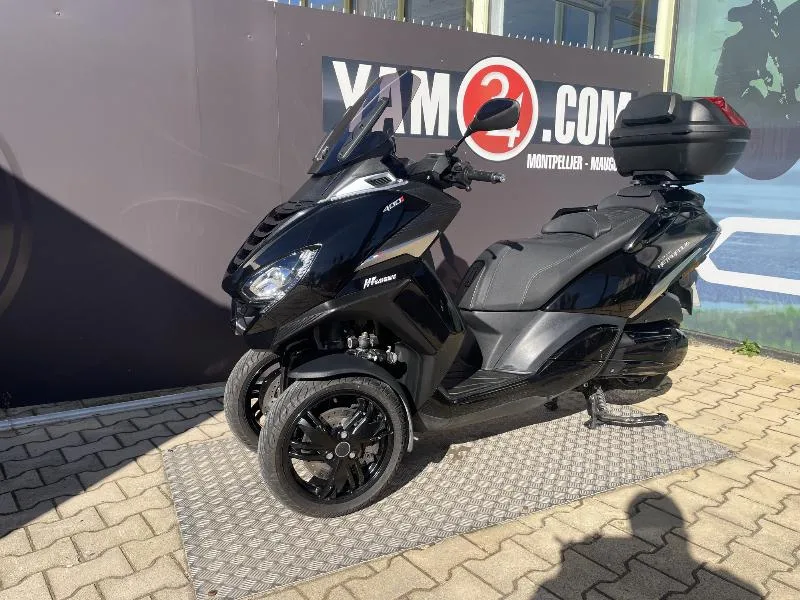 METROPOLIS 400
