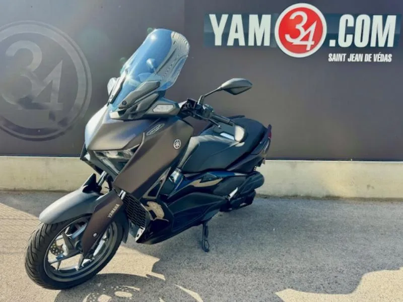XMAX 125 TECH MAX