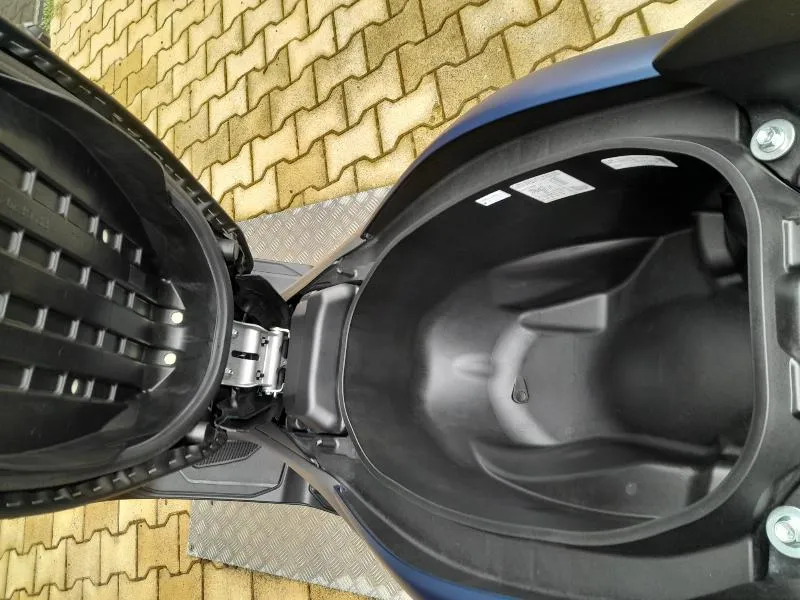 NMAX 125