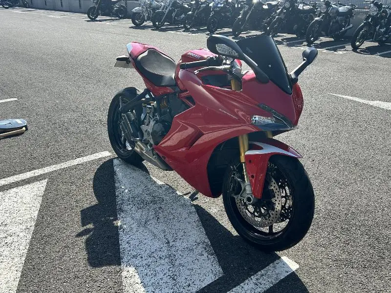 SUPERSPORT 937