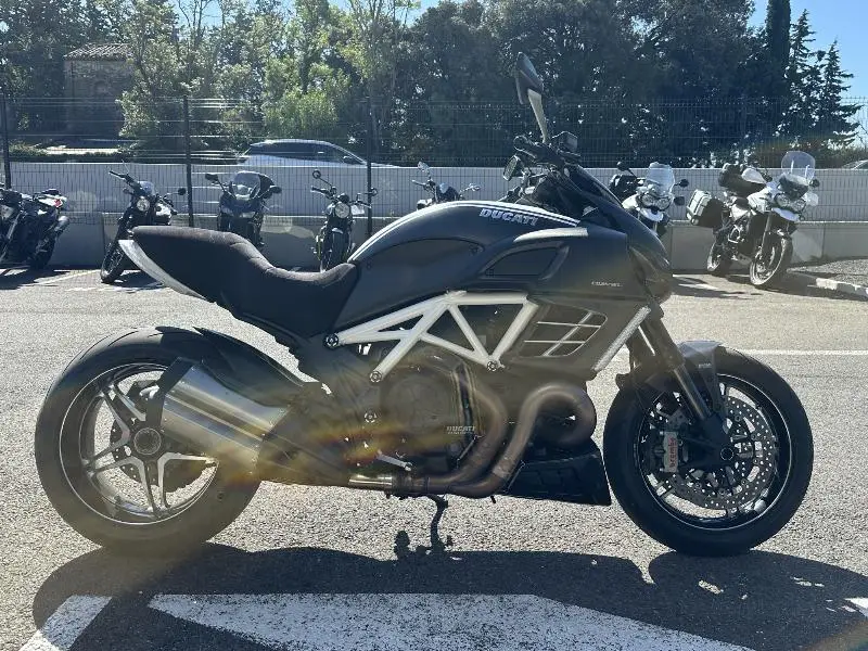 DIAVEL AMG