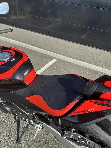 TUONO 1100 V4 FACTORY