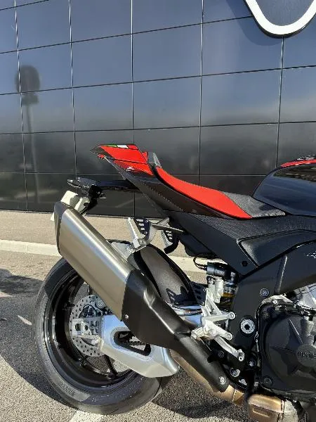 TUONO 1100 V4 FACTORY