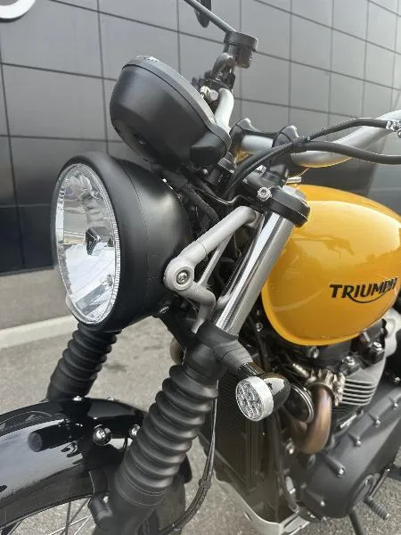 SCRAMBLER 900