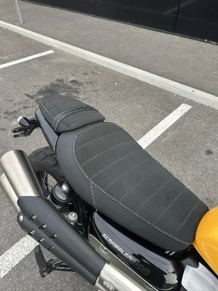 SCRAMBLER 900