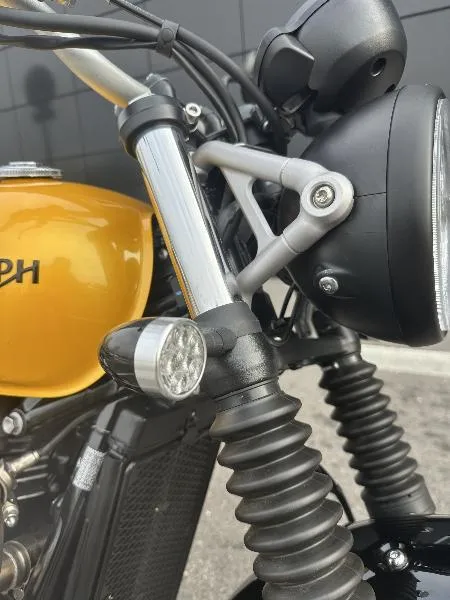 SCRAMBLER 900